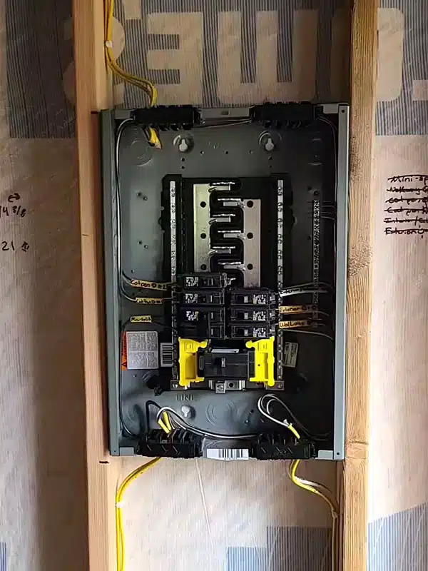 Electrician in Covington gallery